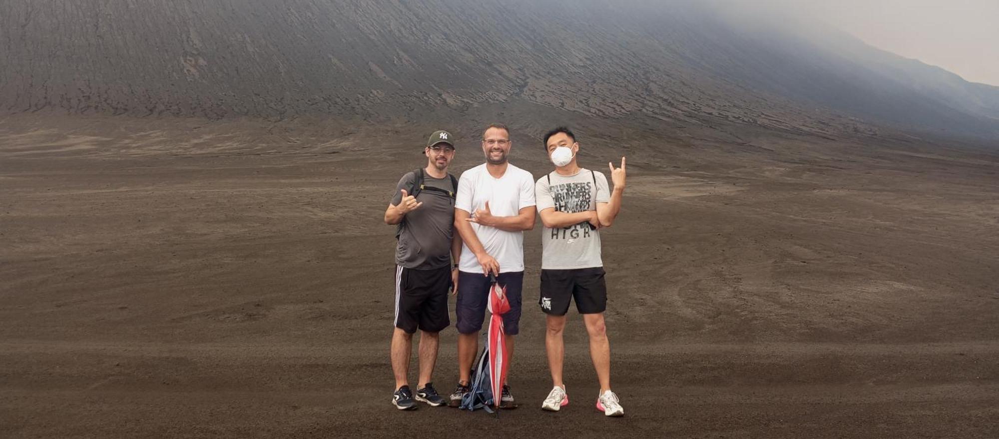 Tanna Volcano View Tree House Lenkuru エクステリア 写真