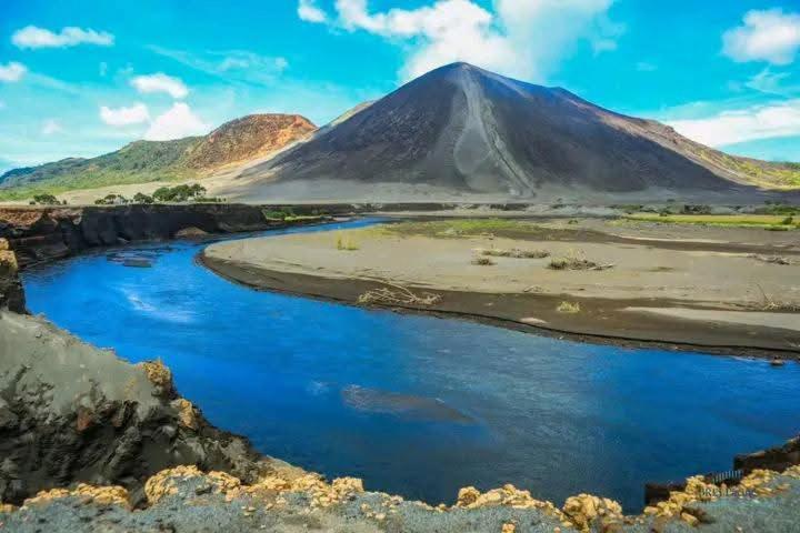 Tanna Volcano View Tree House Lenkuru エクステリア 写真